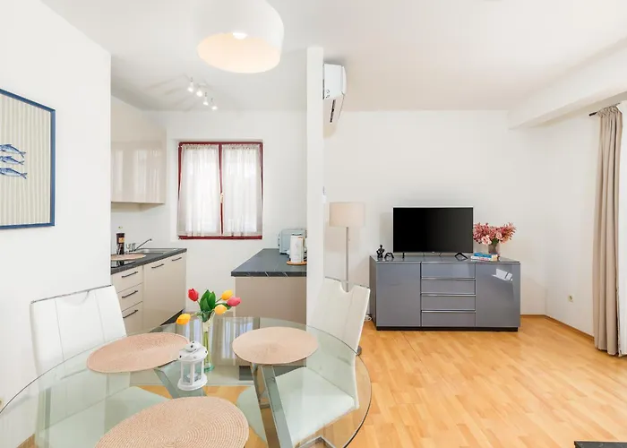 Appartement Modern New Pula